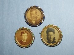 c.1890 MAN ON PHONE (CANDLESTICK) PHOTO MINI 3 PIN BROOCHES ENAMEL VICTORIAN