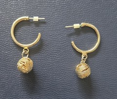 Vintage Gold Tone Wire Wrapped Love Knot Hoop Earrings Dangle Drop