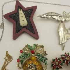 Vintage Christmas Jewelry Lot Angel Snowman Tree Wreath Ornament Star