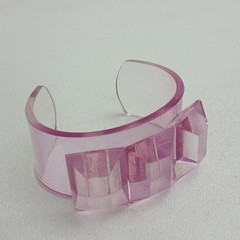 Lot Of 4 VTG Chunky Acrylic/Lucite Bracelets