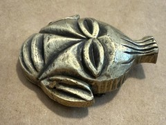 Vintage N.Y.C. Paristyle Unisex Brooch Pin Gold Tone Metal 2 1/2 Tribal Design
