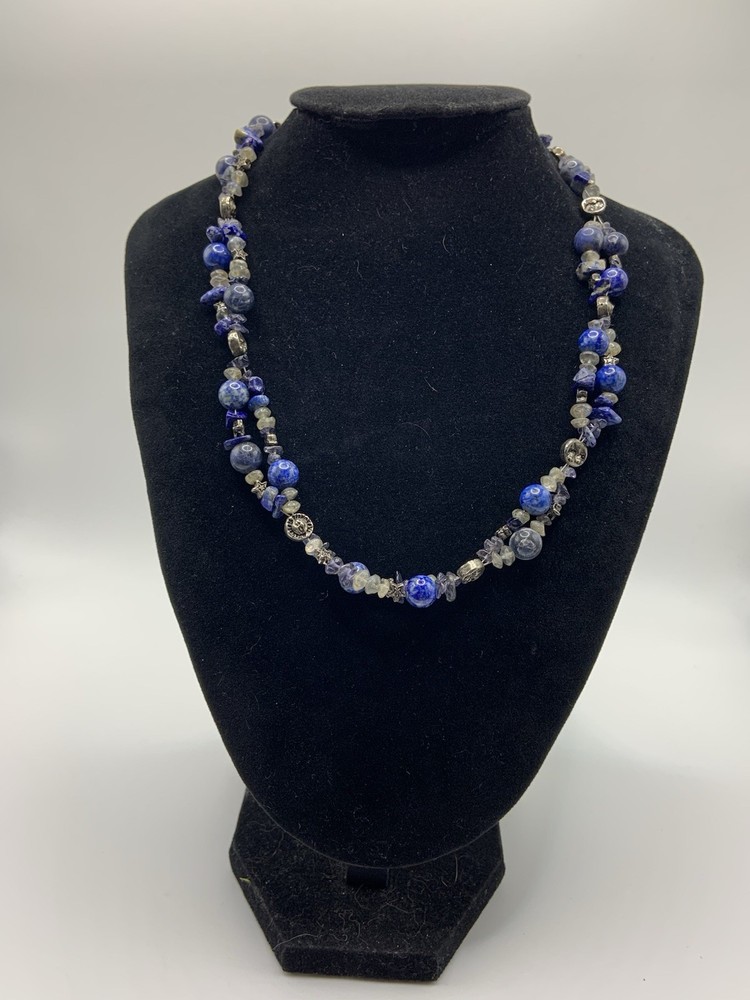 Vintage Sodalite Natural Stone Chips And Sun Beads Necklace 16”