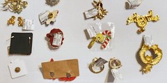 21 pc CHRISTMAS JEWELRY LOT BROOCH EARRINGS RHINESTONE GERRY’S, LIA, JJ, AVON +