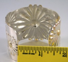 925 Sterling Silver Vintage Sunflower Bracelet Carved Daisy Flower