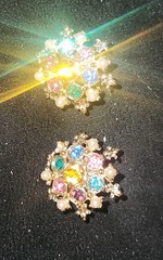 Vintage Screwback Earrings Brooch Pin Set Colorful Bead Jewel Snowflakes