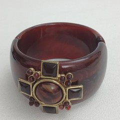 Lot Of 4 VTG Chunky Acrylic/Lucite Bracelets