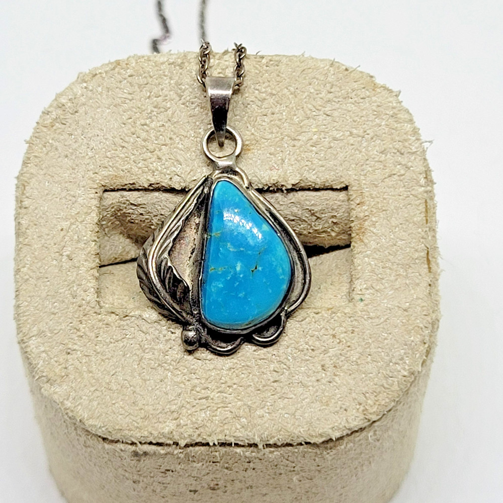 Vintage Old Pawn Sterling Silver Shadowbox Turquoise Pendant Necklace ~ 19″