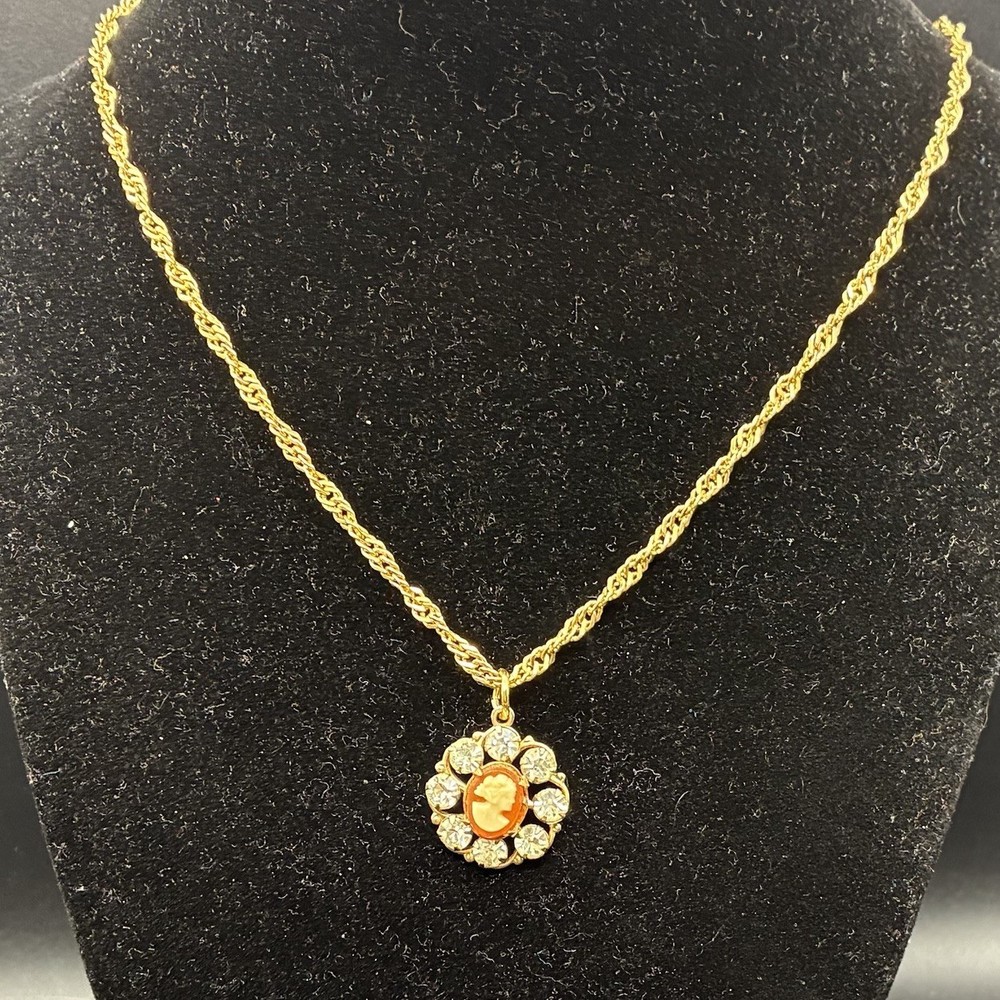Custom Vintage 1950s Rhinestone Cameo on Vtg Loose Link Rope Chain Necklace,OOAK