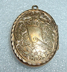 Art Nouveau 12K GF Gold Filled Photo LOCKET Iron Cross Scroll & Flowers *NO mono