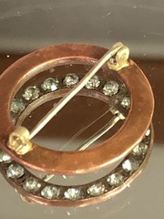 antique faux diamond 1″ round gold tone pin (614)