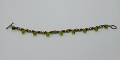 VTG 925 Green Teardrop Crystal and Pearl Bracelet 7in Sterling Silver 7g Toggle