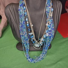 Lot 4 Necklaces Silver Tone Blues Beachy Glass Shells Beautiful Stackable 17-21″
