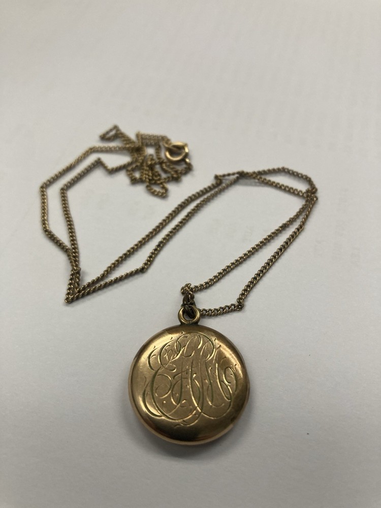 10-14kt rose gold filled necklace Locket Sovereign