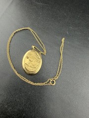 PPC Princess Pride Creations 1/20 14k Gold Filled St. Mary Locket Photo Pendant
