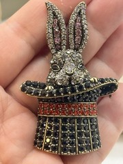 Off Park Rabbit in Hat Pin Brooch Magician Magic Large Crystals JTV Statement