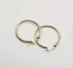 Dyadema Sterling Silver Vermeil Knotched 24mm Hoops Earrings