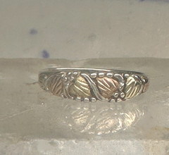 Black Hills Gold ring slender leaves wedding band size 5 sterling silver women