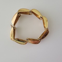 Vintage Mid-Century Women’s 6.5” Heavy Gold Plated Unique Design Bracelet