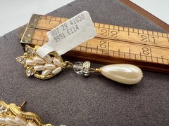 Vintage Gold Pierced Earrings Saks Crystal Bead Dangles 1990s Rice Pearls NOS HM