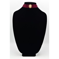Vintage Cameo Choker Necklace Pendant Burgundy Ribbon Fabric Gold NOS 1990s A23