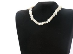 Vintage Natural Shell Necklace White Heishi Beads Boho Beach Style Jewelry 12 In