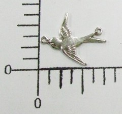 35964 – 2 Pc Flying Bird Connector Jewelry Finding Stamping Matte Silver Ox
