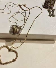 Mixed Lot Goldtone ~ Vintage Hearts ~ Retro Chic Belts , Alex&Ani ~ More !