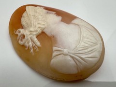 Antique Vintage Unmounted Hand Carved Shell Cameo 45mm X 30mm- 7 grams