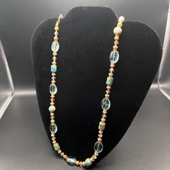 Vtg Strung Turquoise Faceted Glass & Gold Bead Beach Casual Artisan Necklace 24″