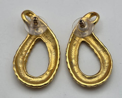 Vintage Gold Plated Brass Openwork Paisley Teardrop Pierced Earrings 1.5 In