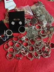 Estate Collection Silver Tone Jewelry Lot Rings Earrings mixed lot #10a (60 pcs)