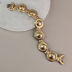 Vintage Monet Bracelet Round Linked Gold Tone 6.75″