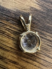 Vintage Solid 14K Yellow Gold 8mm Solitaire Pendant 2.0 CT DEW CZ 1.4g Estate