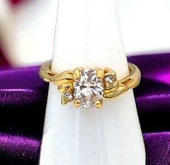 Vintage 1970s Vargas CZ Solitaire Ring 18KT Gold Plate Size 7 Engagement 5T