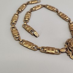 Vintage Kramer of NY Necklace Book Chain Victorian Revival Gold Tone SHORT 14″