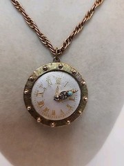 Vintage Gold Tone Faux Watch Locket Pendant Necklace SEE DESCRIPT. & PICS 26″