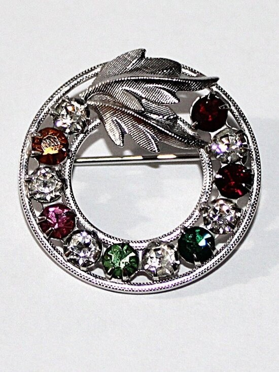 Vintage Sterling Silver DCE of Curtis Crystal Rhinestone Wreath Brooch 6 grams