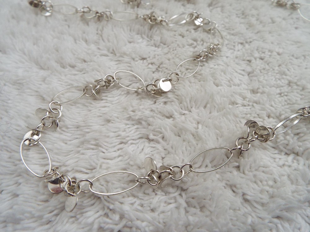 Silvertone Charm Chain Necklace (J38)