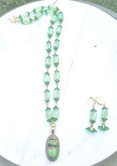SALE! VINTAGE NEIGER EGYPTIAN SCARAB PENDANT FLOWER OPALITE BEAD NECKLACE SET