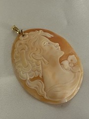 Vintage Italian Hand Carved Shell Cameo Pendant 14K Gold Bail Estate 2.9”