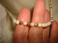 Vintage Approx 5.7mm Pearl 14K Yellow Gold Clasp With Gold Beaded 18″ L Necklace