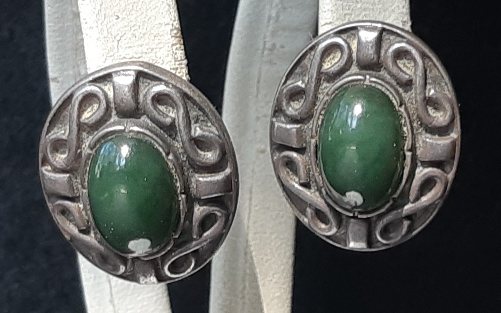 Antique Ukraine Sterling Silver 925 Earrings Stone Jade Nephritis Green Vintage