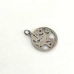 Vintage 925 Sterling Silver Sweet 16 Birthday Rose Flower Round Charm Pendant