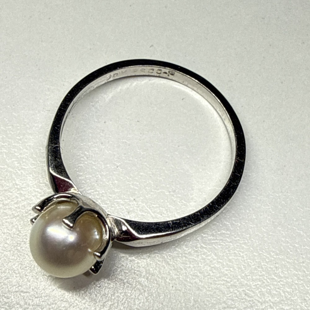 Vintage 10 Karat White Gold Pearl Solitaire Ring Size 5 3/4 10K