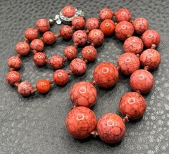 Vintage Red Glass Crackle Bead Necklace Box Clasp Hand Knotted Silver Tone