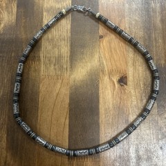18” Silver And Black Beaded Necklace Zig Zag Pattern Rod Beads