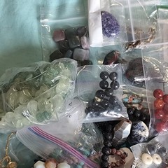 4 Pound Vtg To Mod Mostly Stone Coral Some Glass Beads Jewelry Crafting Lot