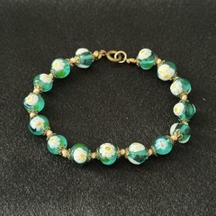 Vintage Teal Sea Blue Green Glass Beaded Floral White Daisy Flower Bracelet 7″
