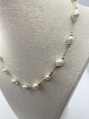 Faux Pearl Choker Necklace Gold Tone Bead Wire 15 Inch