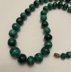 Vintage 22.5” Natural Malachite Graduated Beaded Neck 18” Heavy 115g Hand Carved